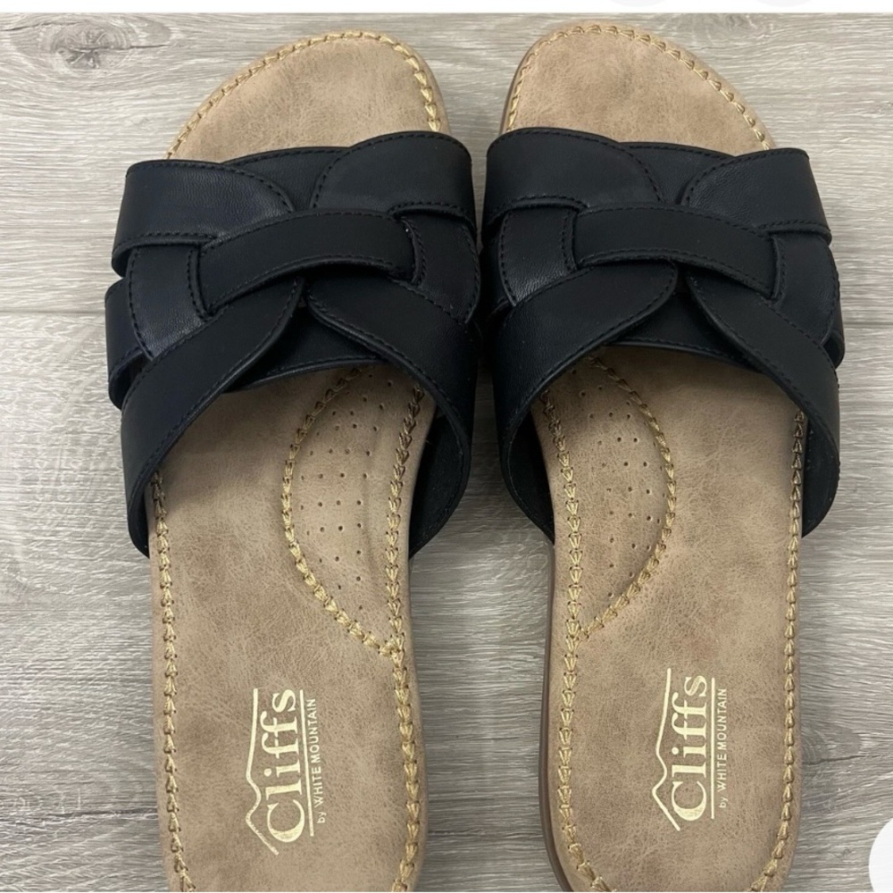 Cliffs by White Mountain Black Braided Sandals